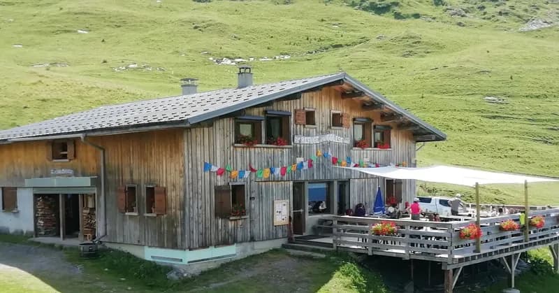 Refuge picture